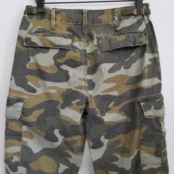 NWT Mother The Sir Yes Sir Camo Cargo Pants in Finding Strength Size 25, 26 $295